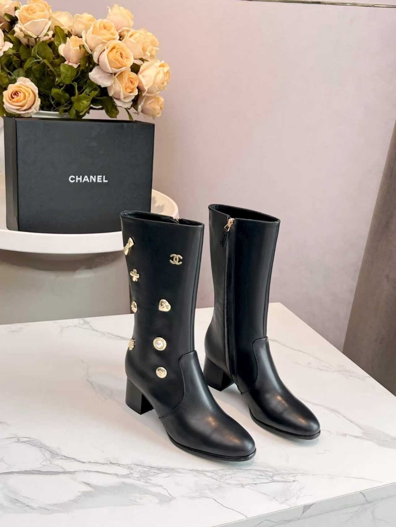 Ch**el boots